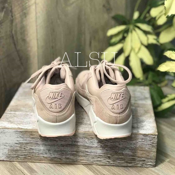 NWT Nike Air Max 90 Particle Beige W AUTHENTIC - Picture 4 of 7